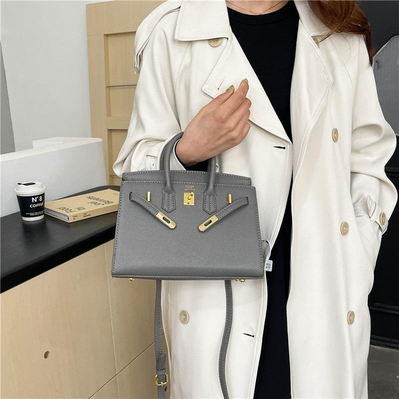 Kelly Bag Feeling New Handbag Bag Fashion Lock Platinum Bag Shoulder Crossbody Women's Bag Fashion