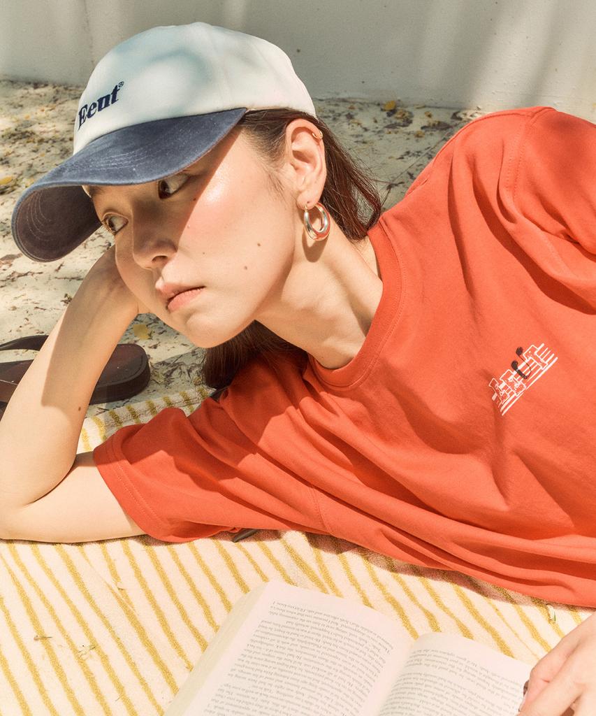 Iuteu Dancing Note T-Shirt / Red