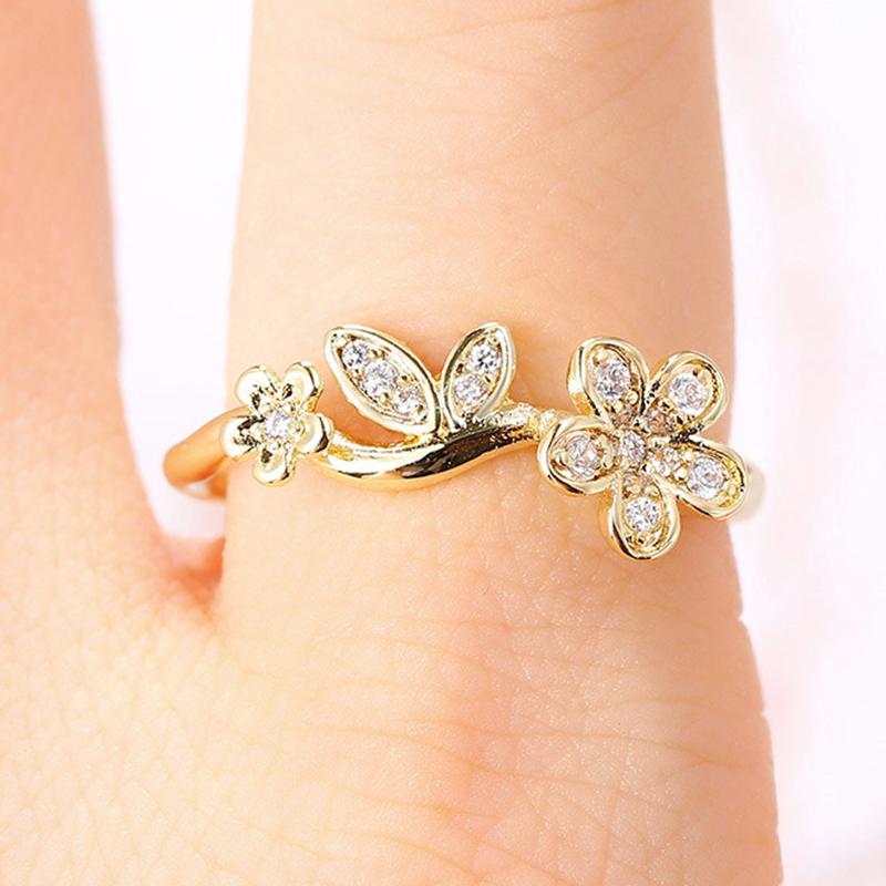 

Adjustable Flower Ring for Women Korean Fashion Aesthetic Gold Color Crystal for Teen Girls Dainty Moissanite Jewelry KAR373 resizable