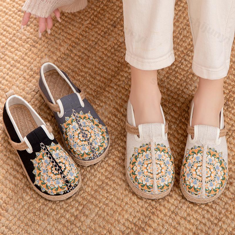 Fashion Women Shoes 2025 Spring Autumn New Breathable Mesh Hollow Casual Shoes Non Slip Comfortable Flats Women Shallow Slip on Loafers