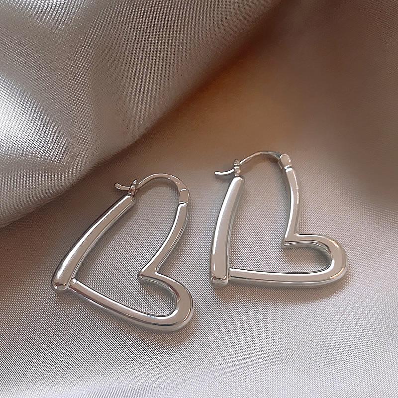 Hollow Metal Circle Earrings Niche Personality Fashion Earrings Simple Temperament Earrings