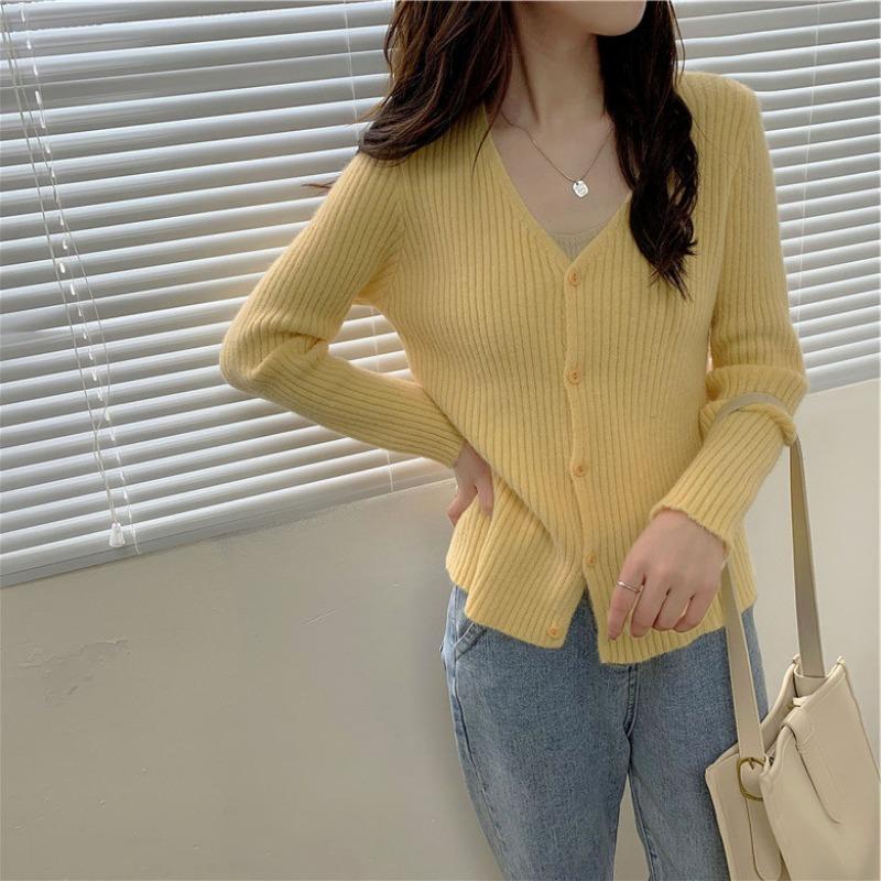 

Простой и универсальный вязаный кардиган топ женский осень и зима новый однотонный облегающий и тонкий свитер куртка модный one size fits all жёлтый