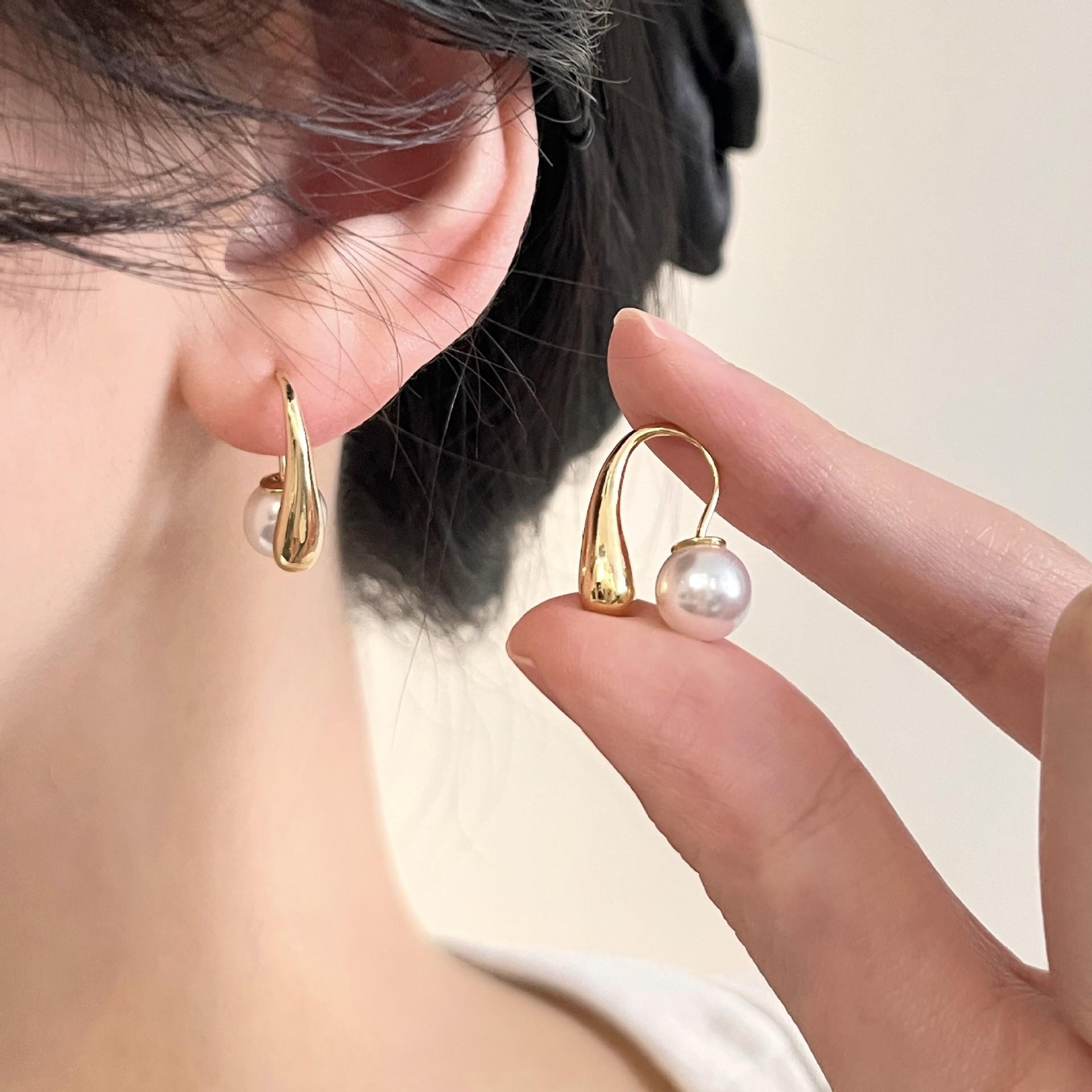 

Особисті холодний вітер Прості металеві сережки Ретро високої моди темперамент круглі сережки