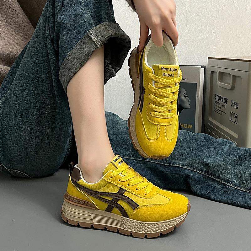 Korean Style Women Round Toe Non Slip Casual Fashion Versatile Outdoor Sneakers