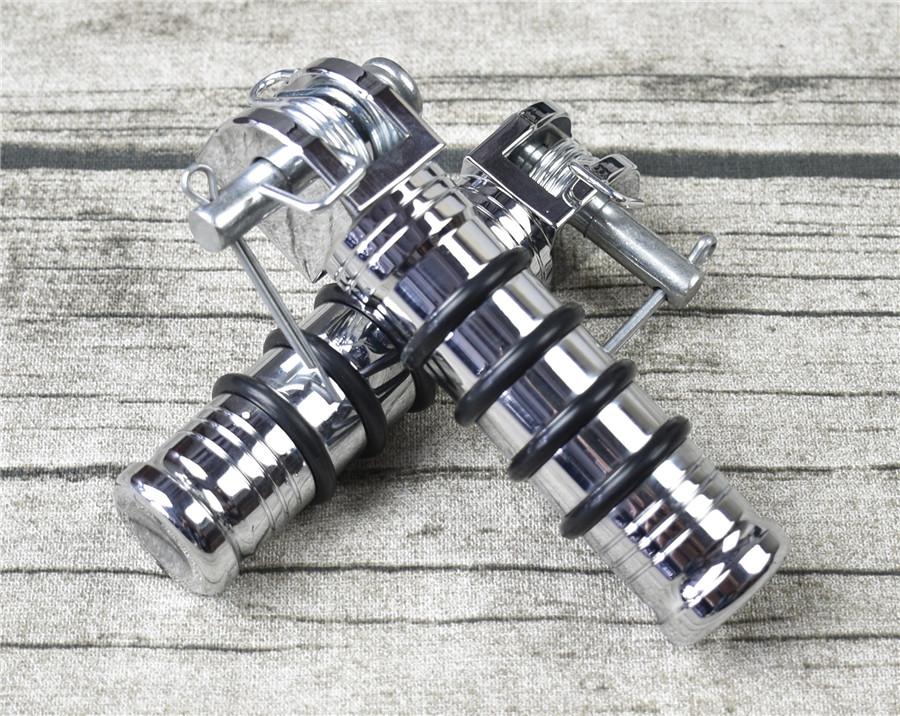 

2Pcs Aluminum CNC Front Footrest For Retro Motorcycle