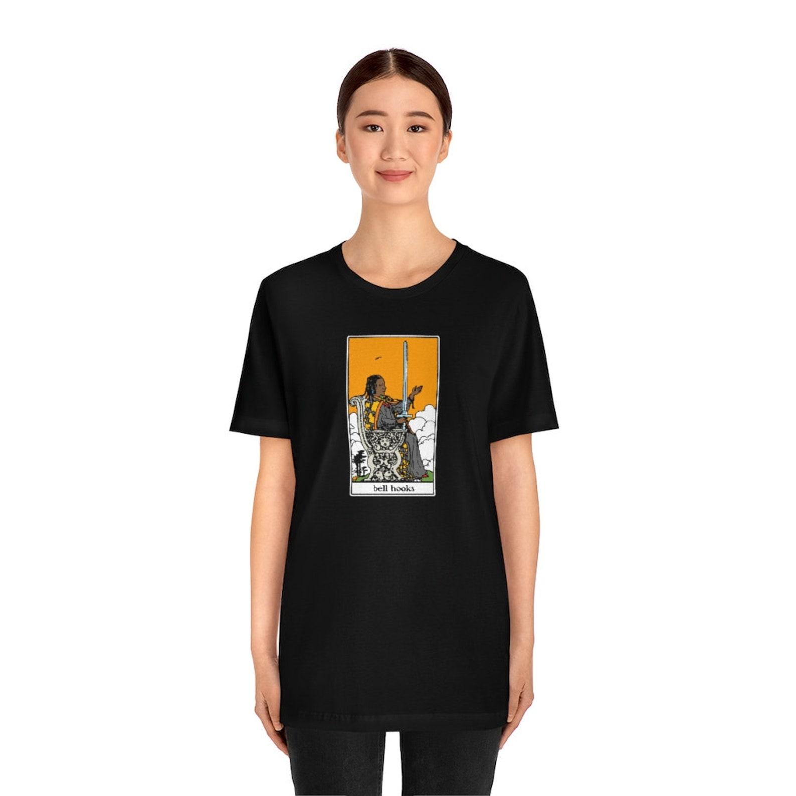 bell hooks Queen of Swords Tarot Philosophy T-Shirt 4XL