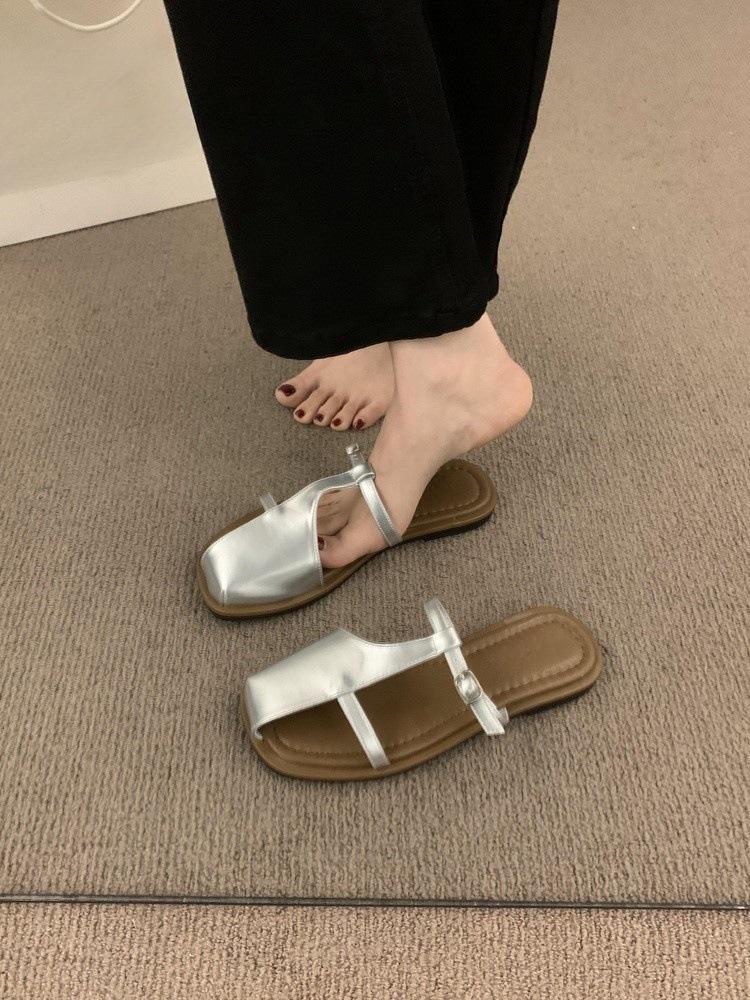 

Нишевый дизайнерский сенс полая сумка голова полушлепанцы женские летняя одежда новый морской отдых пляжная обувь 40 серебряный