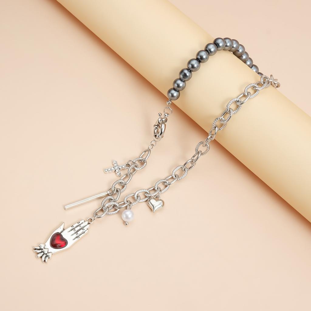 Palm Heart Pendant Necklace Women's Hip-hop Punk Style Accessories