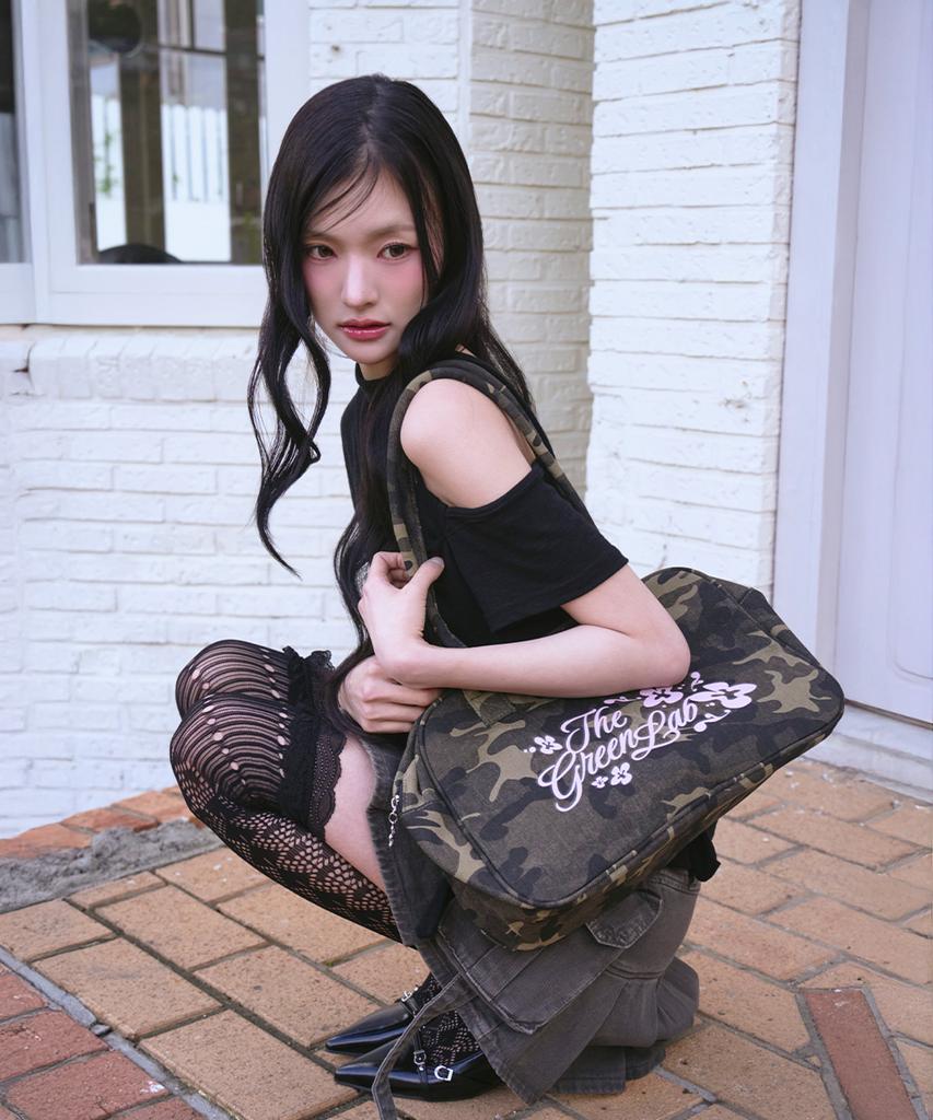 The Green Lab Camo Floral Square Shoulder Bag [Camo Khaki]
