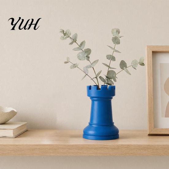 Office Desk Storage Chess Pen Holder, Makeup Brush Organizer, Minimalist Decor, Multifunctional Organizer for Holder Pens Brushes Dried Flowers,