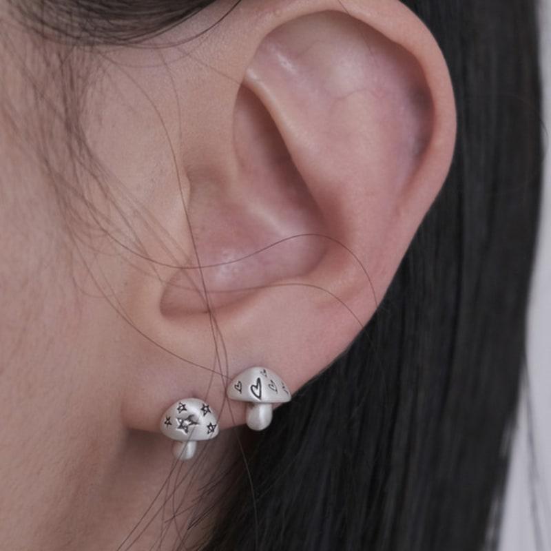 reinheart Love mushroom piercing