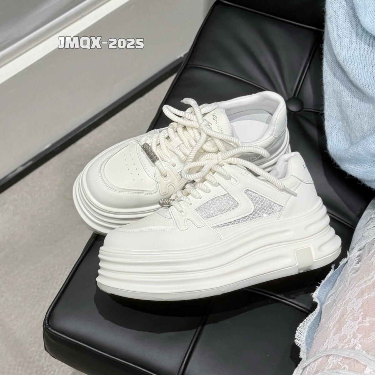 

Маленькие белые туфли женские новые маленькая внутренняя высота 6 см повседневная обувь на толстой подошве на танкетке обувь для скейтборда 40