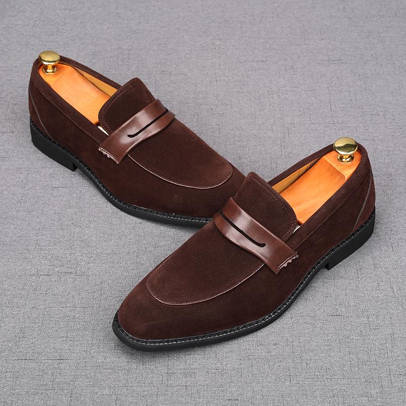 Fashion British Gentleman Pointed Suede Leather Business Flats Shoes For Men Designer Penny Loafers Homecoming Wedding Dress Footwear