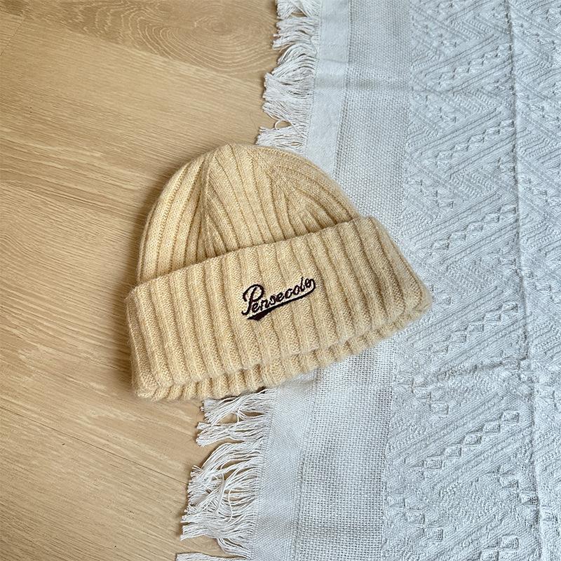 Letter Embroidered Knitted Hat Autumn and Winter Warm Solid Color Woolen Hat Big Head Circumference Showing Face Small Woolen Hat