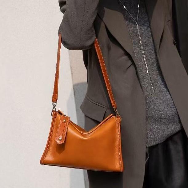 Cowhide Versatile Women's Bag One Shoulder Crossbody Bag Simple Women's Bag Zipper Square Bag Genuine Leather Handbag