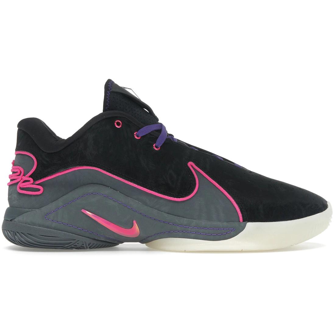 

Sneaker Nike LeBron 22 Blacklight(FZ1095-001) 40.5