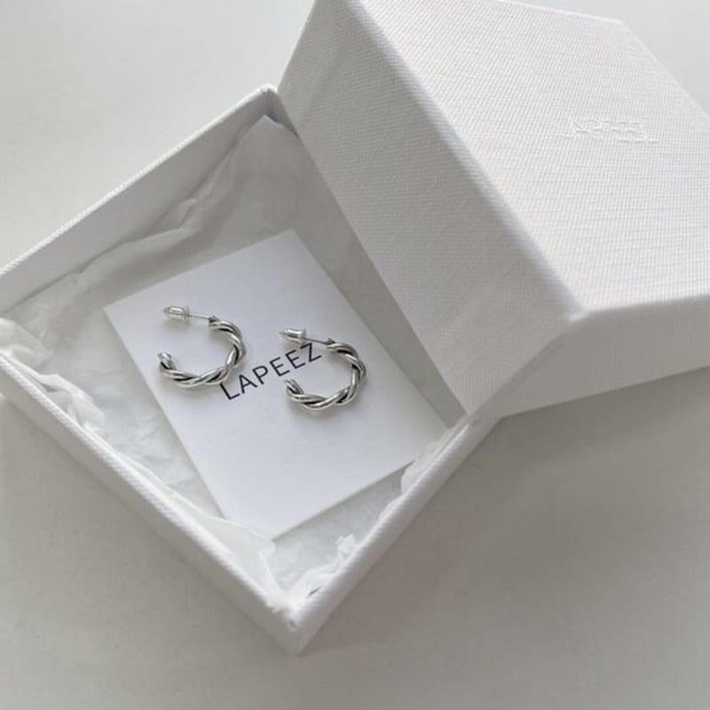 LAPEEZ Braided Earring