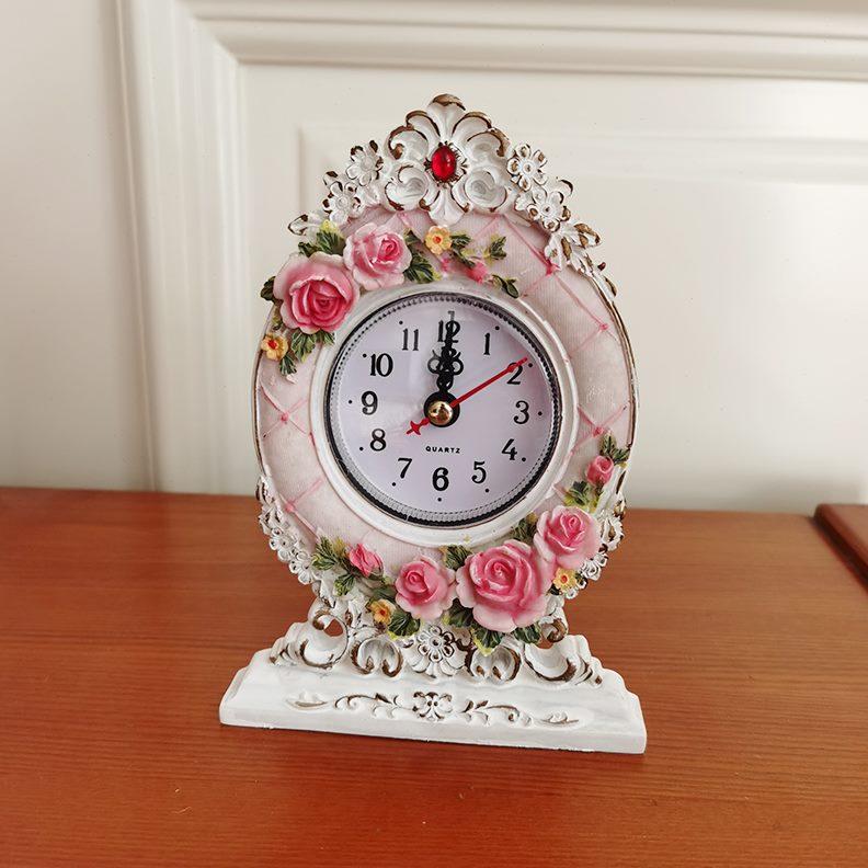 European-Style Desk Resin Small Alarm Clock, Desktop Ornaments, Handicraft Clock