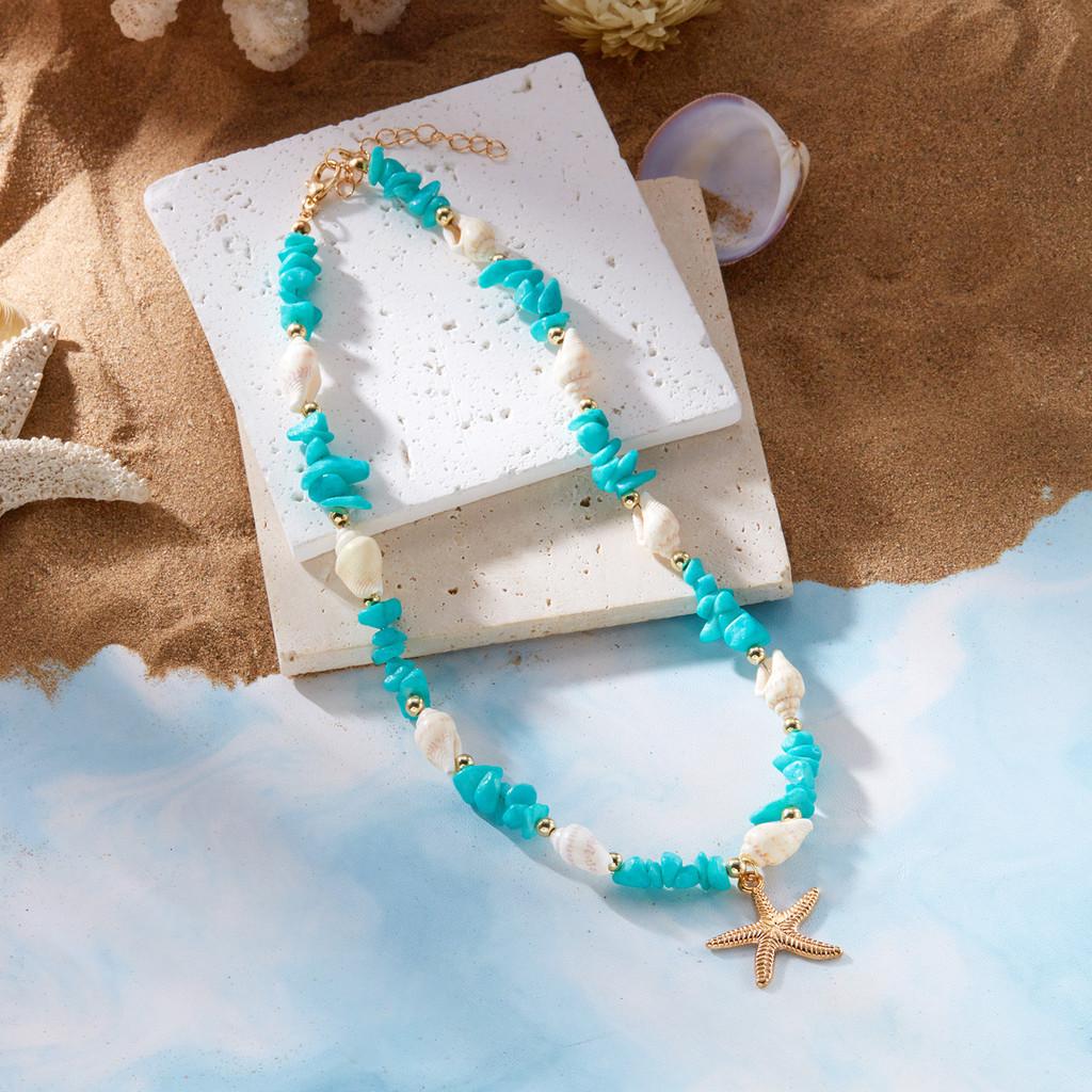 Ocean Style Shell Beaded Necklace For Women With Geometric Pendant And Alloy Material