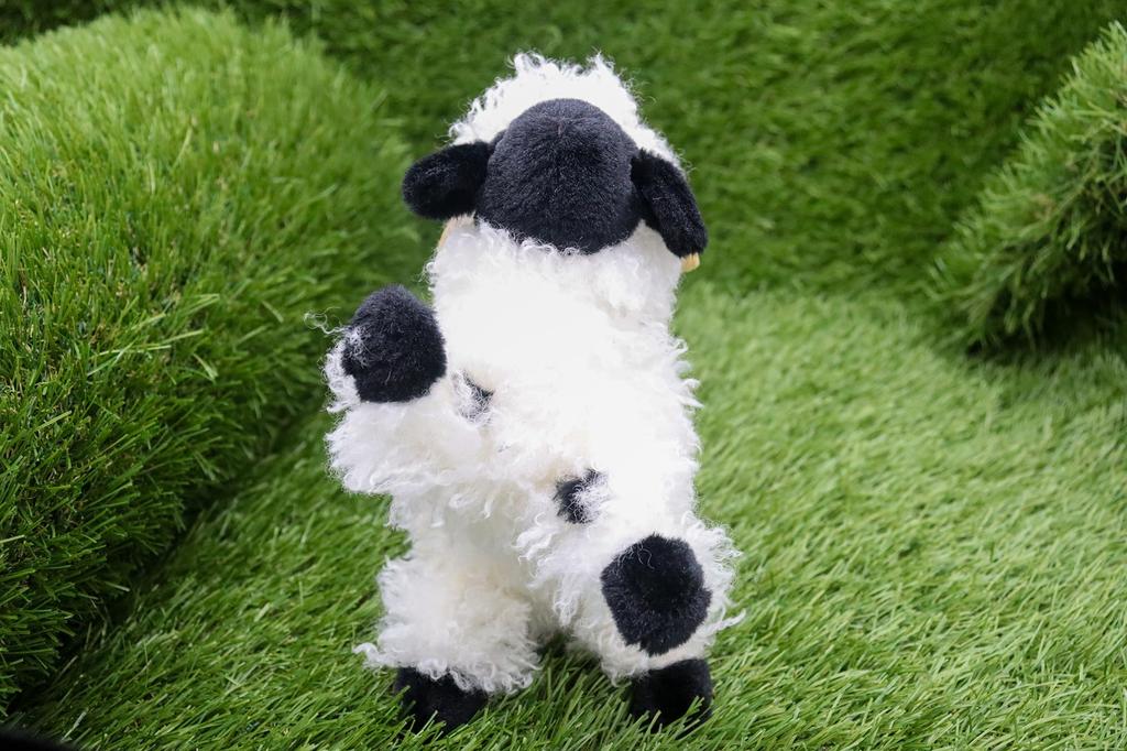 Takeoff Valley Black Nose Sheep Plush Toy - Pure white fur and a pitch black face So adorable