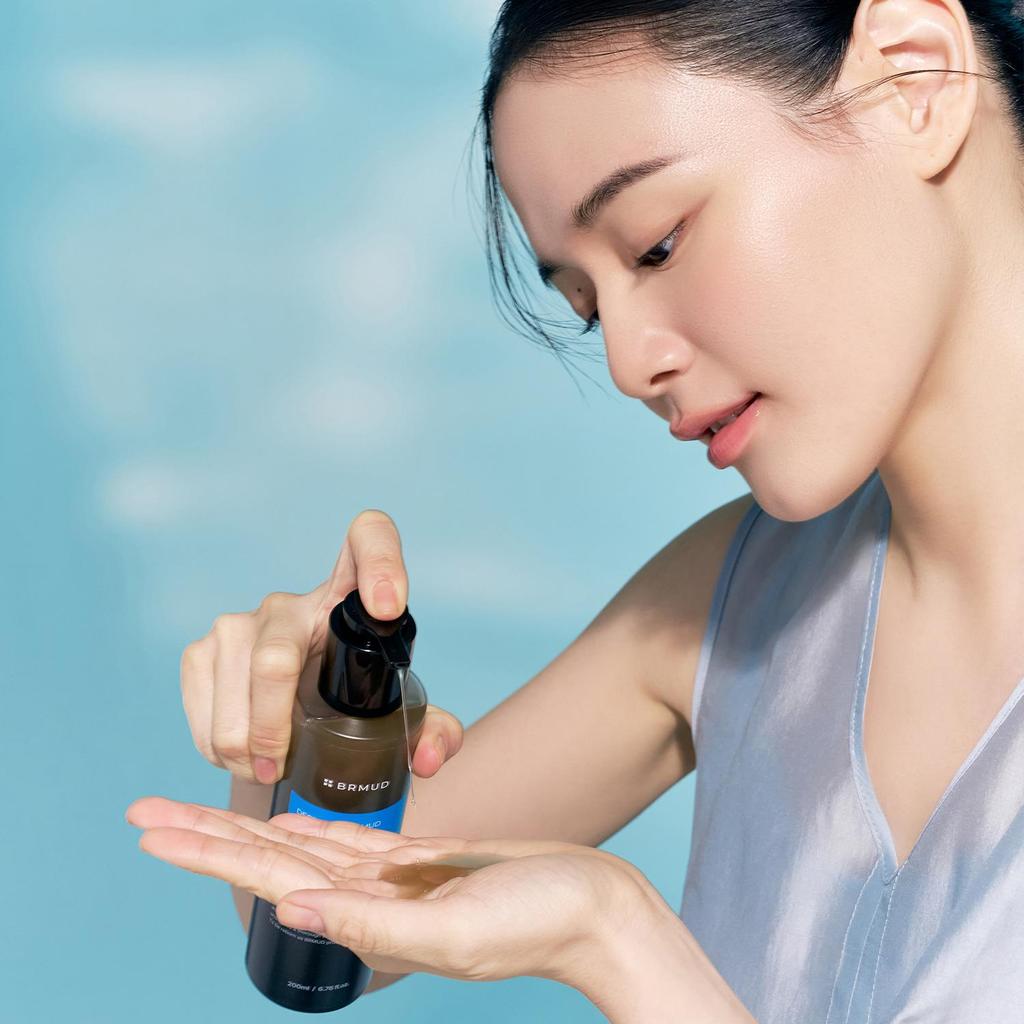 BRMUD Deep Melting Mud Pore Cleansing Oil 200ml