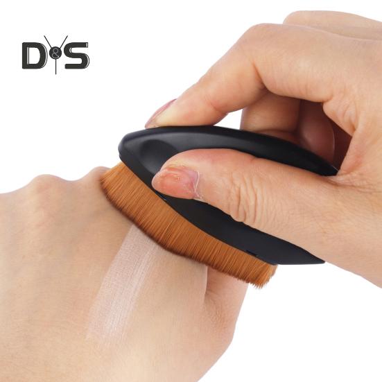 Tire Shine Brush Štětiny z mikrovlákna Snadné uchopení Čisticí kartáč na rukojeť pro čištění detailů auta.