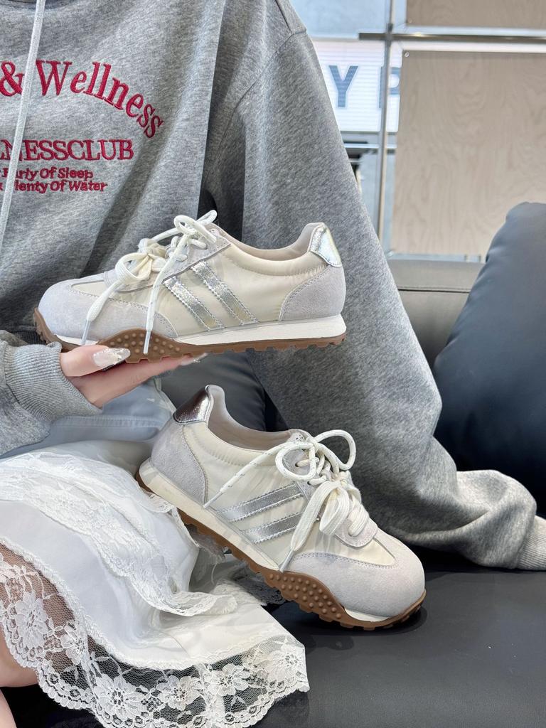 Leather retro Forrest Gump training shoes women's 2025 spring new pair of shoelaces breathable lightweight platform sports and leisure shoes