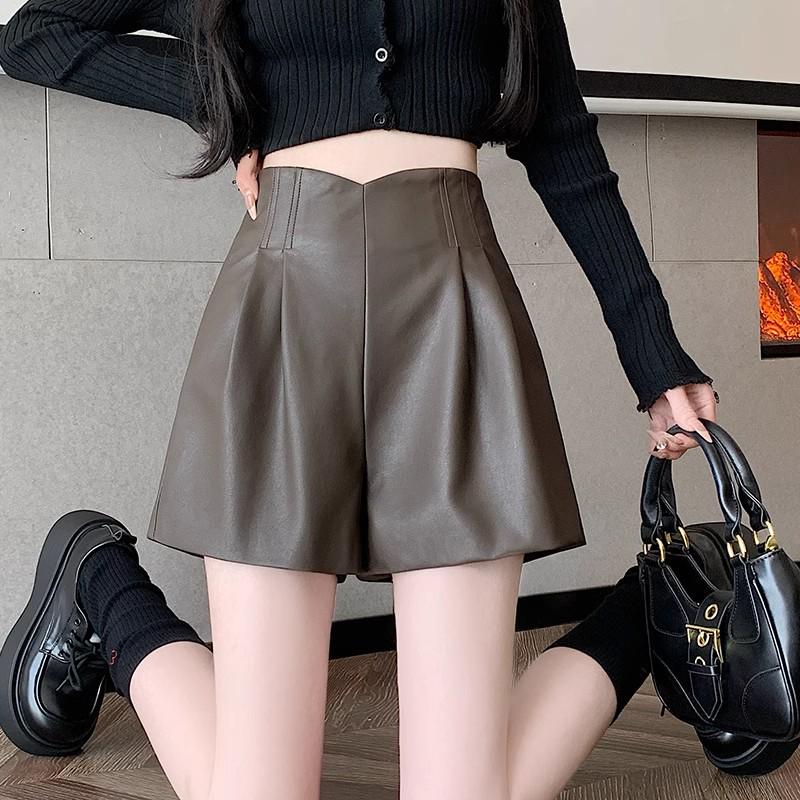 2025 Autumn/Winter Women's High-Waisted A-Line PU Leather Shorts & Slimming Straight-Leg Bootcut Pants
