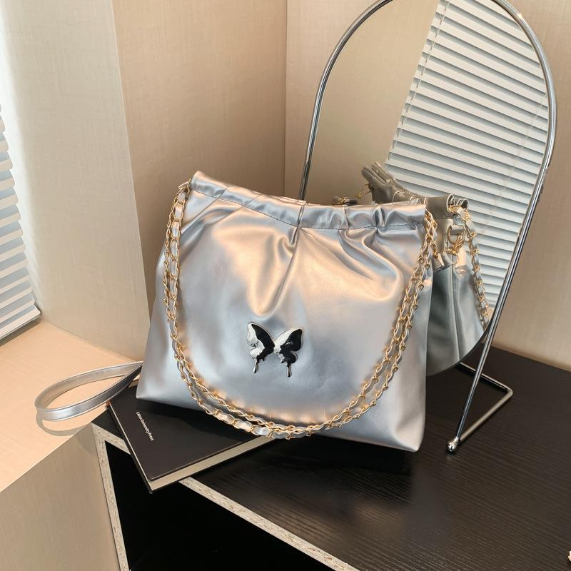 Simple Foreign Style Large-capacity Bag Women's 2025 Spring and Summer New Shoulder Underarm Bag Fashion Chain Backpack