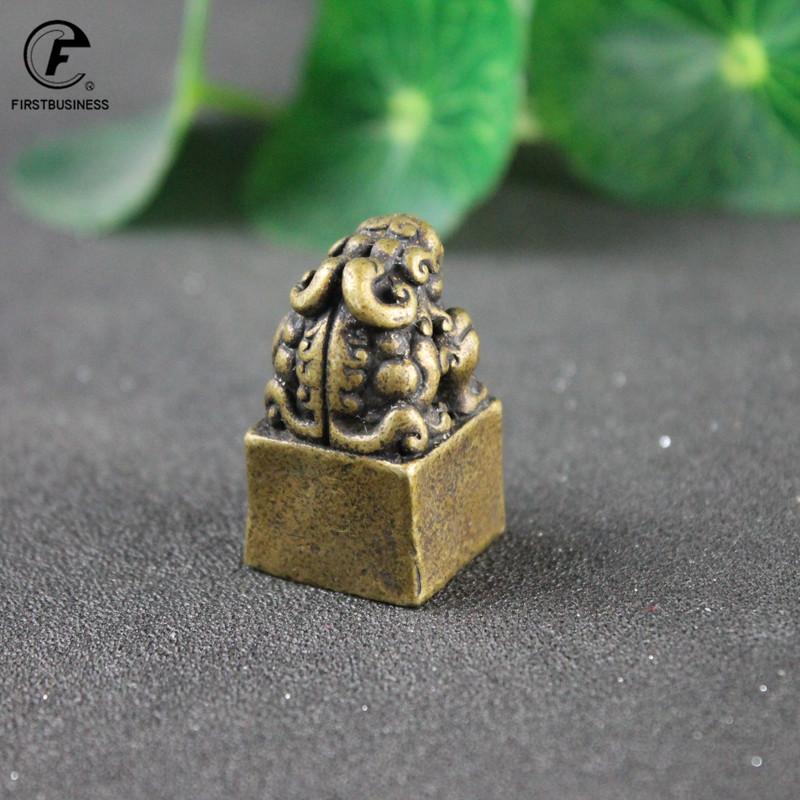 Pure Copper Lion Seal Ornament Lucky Feng Shui Decorations Crafts Bronze Animal Miniature Figurine Home Office Decor Accessories