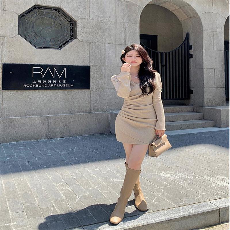 V-neck Long-sleeved Dress Women's Autumn and Winter New Women's Clothing Cross-tight Waist Temperament Versatile Hip-wrap Skirt