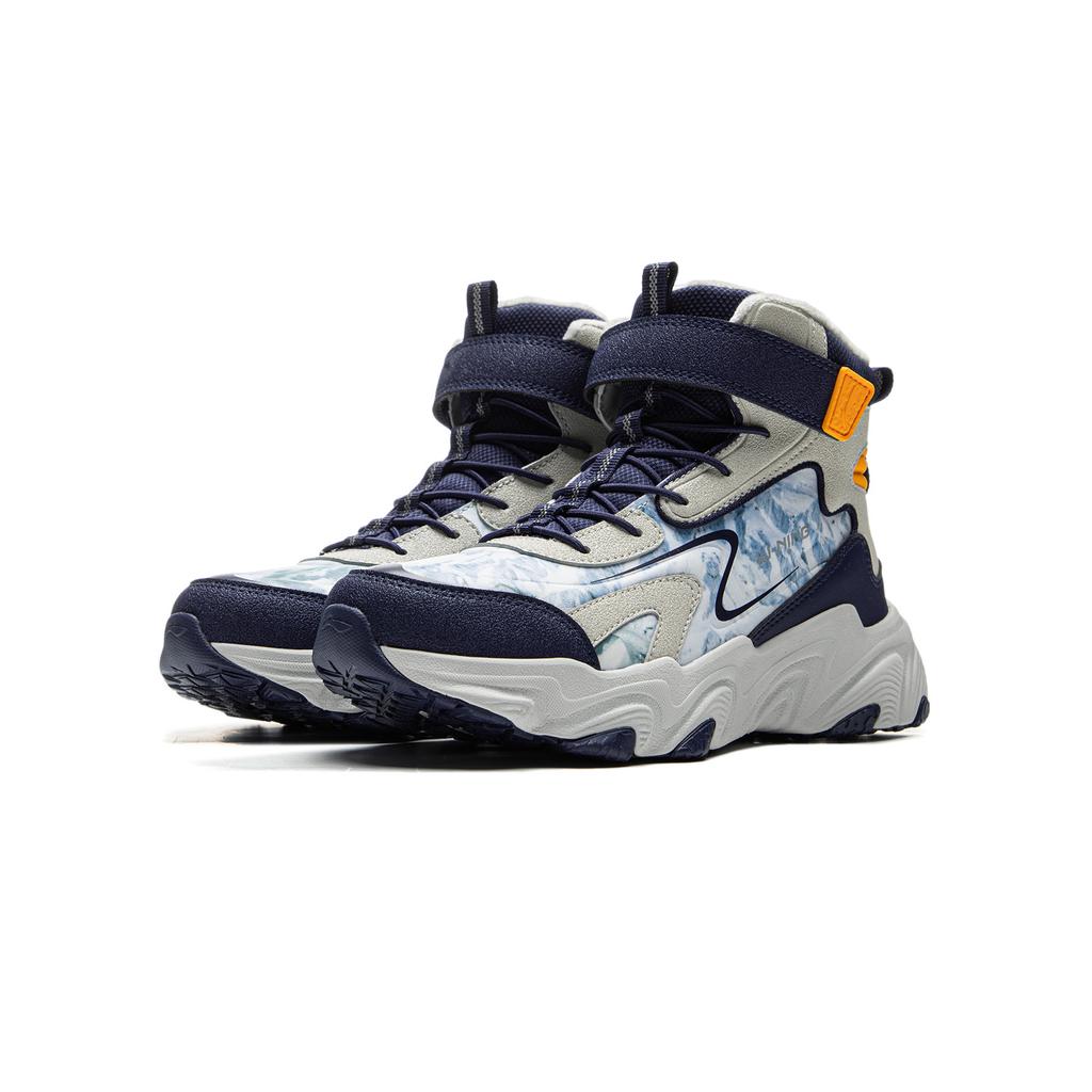 Li Ning Kids Sports Lifestyle Series Synthetic Leather Trendy Comfortable Fleece Shock Absorption Warm High-Top Casual Shoes YKCU186-37