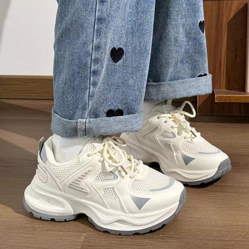 Fashion Small White Shoes Women New Spring and Autumn Leisure Sports Shoes Girls with Thick Soles Low Style Sneakers Shoes