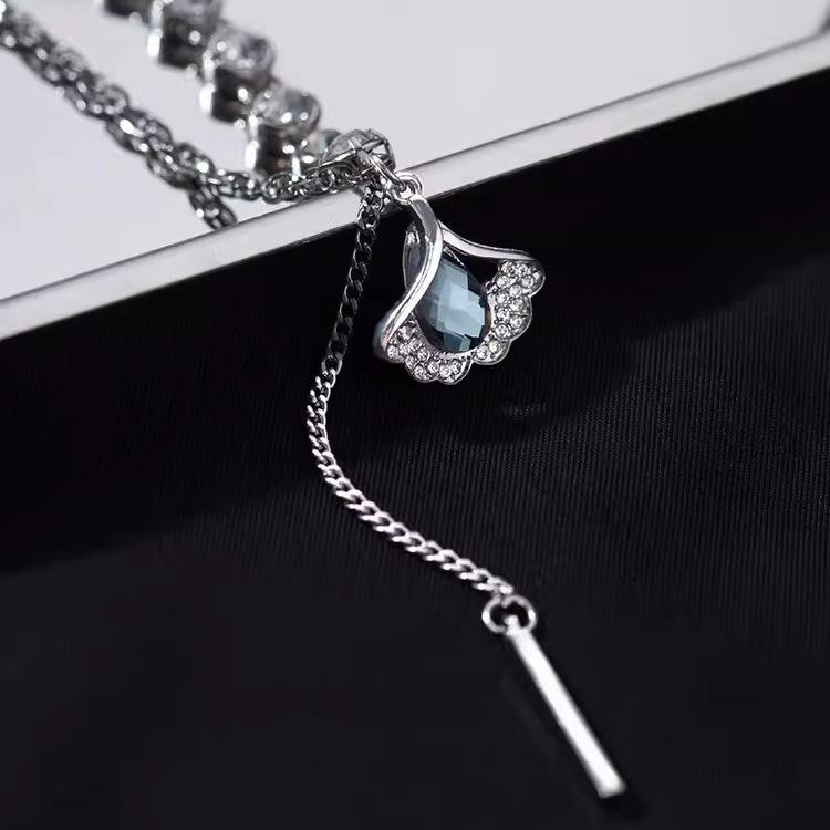 Ginkgo biloba design sense niche sweater chain new light luxury high sense temperament versatile exquisite necklace