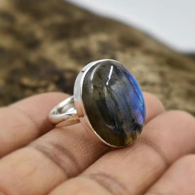 Anel oval com pedra preciosa natural de labradorita, anel com pedra de nascimento de prata esterlina 925 sólida, anel com bisel, joias feitas à mão, anel para mulheres