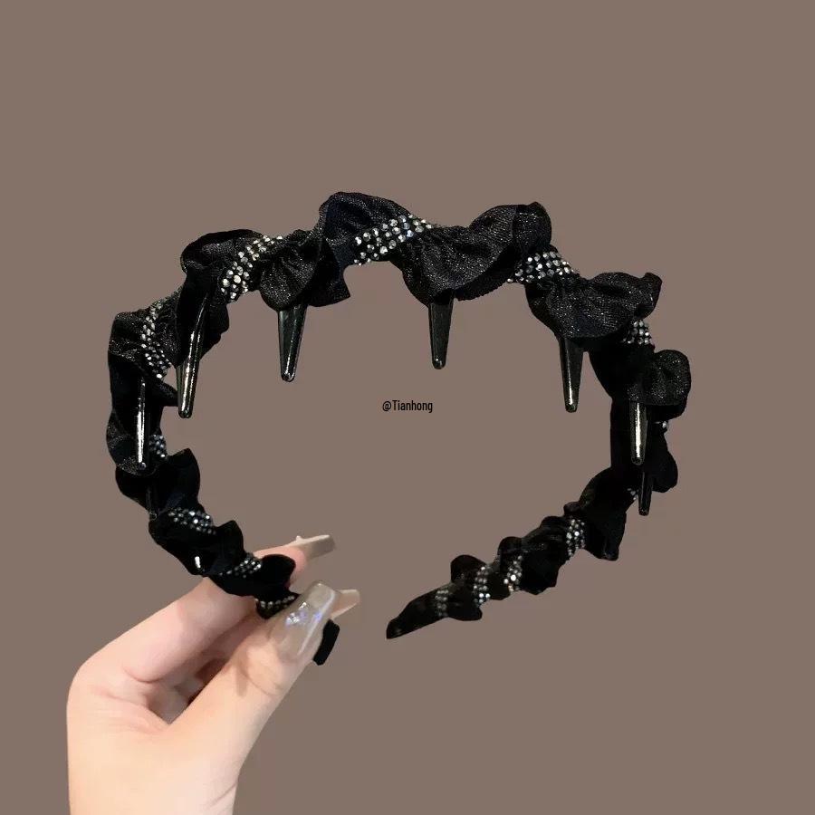 

Элегантная черная нескользящая тканевая повязка на голову с зубчиками для женщин - Новый стиль чёрный