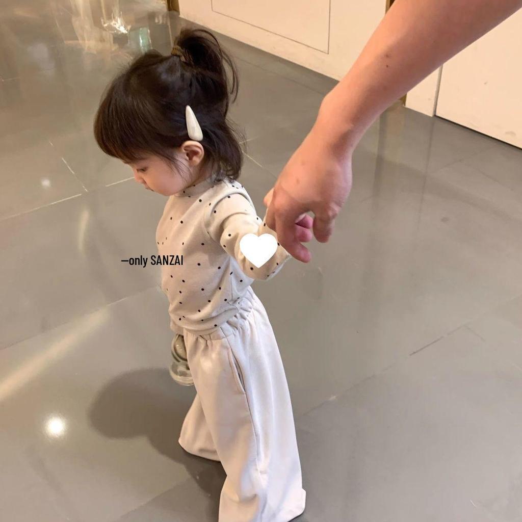 Blusa Manga Longa de Bolinhas para Meninas - Versátil de Primavera Roupa Íntima para Bebê