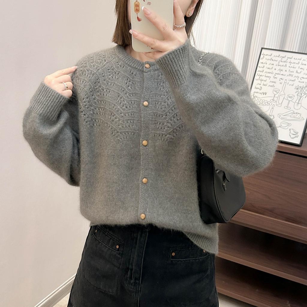 Women's Spring/Autumn Fan-Shaped Hollow Solid Color Long-Sleeve Knit Cardigan with Crew Neck, Loose Korean-Style and Temperament