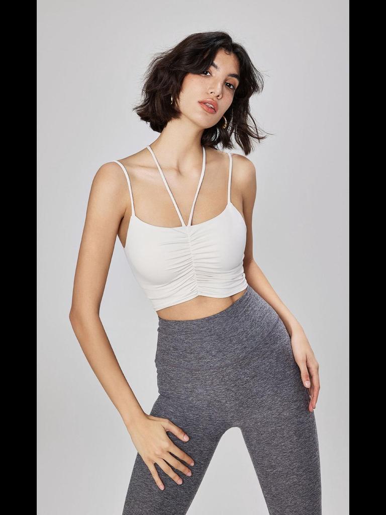 Damen Sportweste für Frühling & Sommer: Schlankmachender Yoga-BH mit Doppelträgern & Nudes Fitness-Top