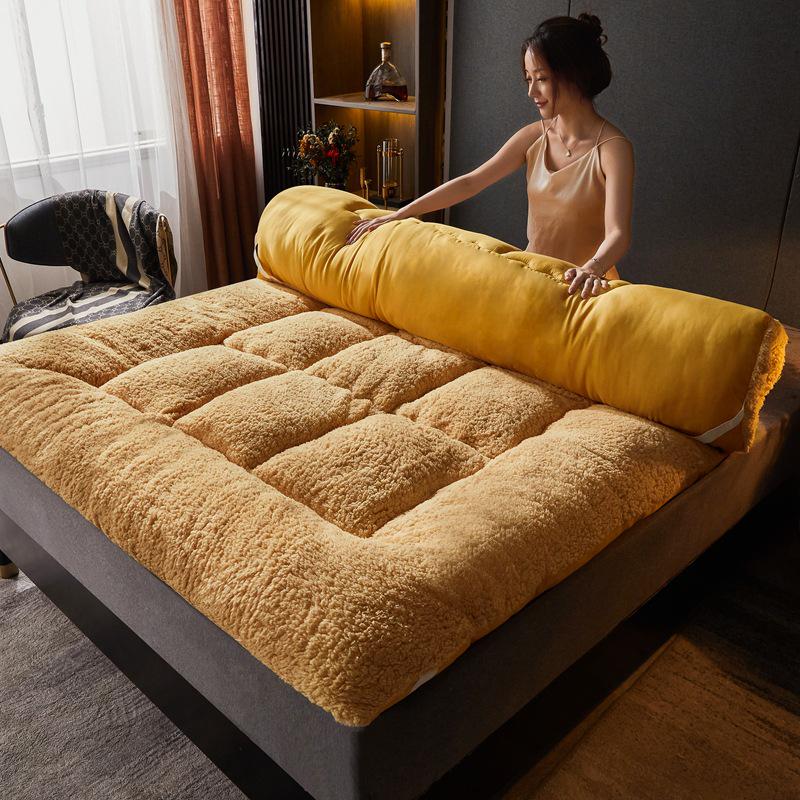 Thickened Lambskin Mattress Cushion: Tatami Dormitory Student Sponge Pad