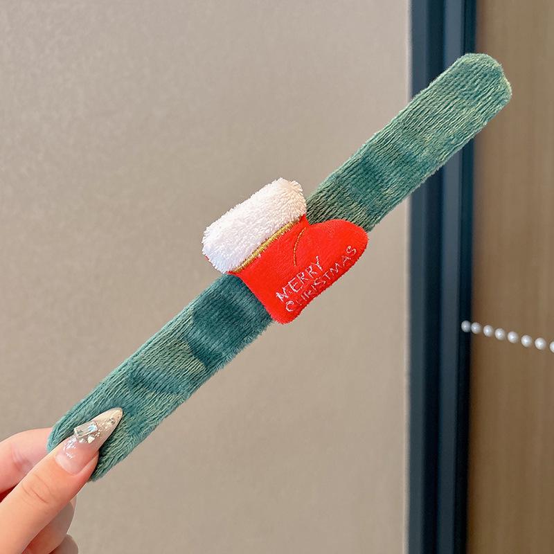 2025 Women's Christmas Snap Bracelet - Plush Cartoon Elk & Snowman Design