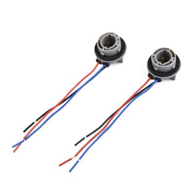 Akcesoria do elektroniki samochodowej – Kable, adaptery, gniazda