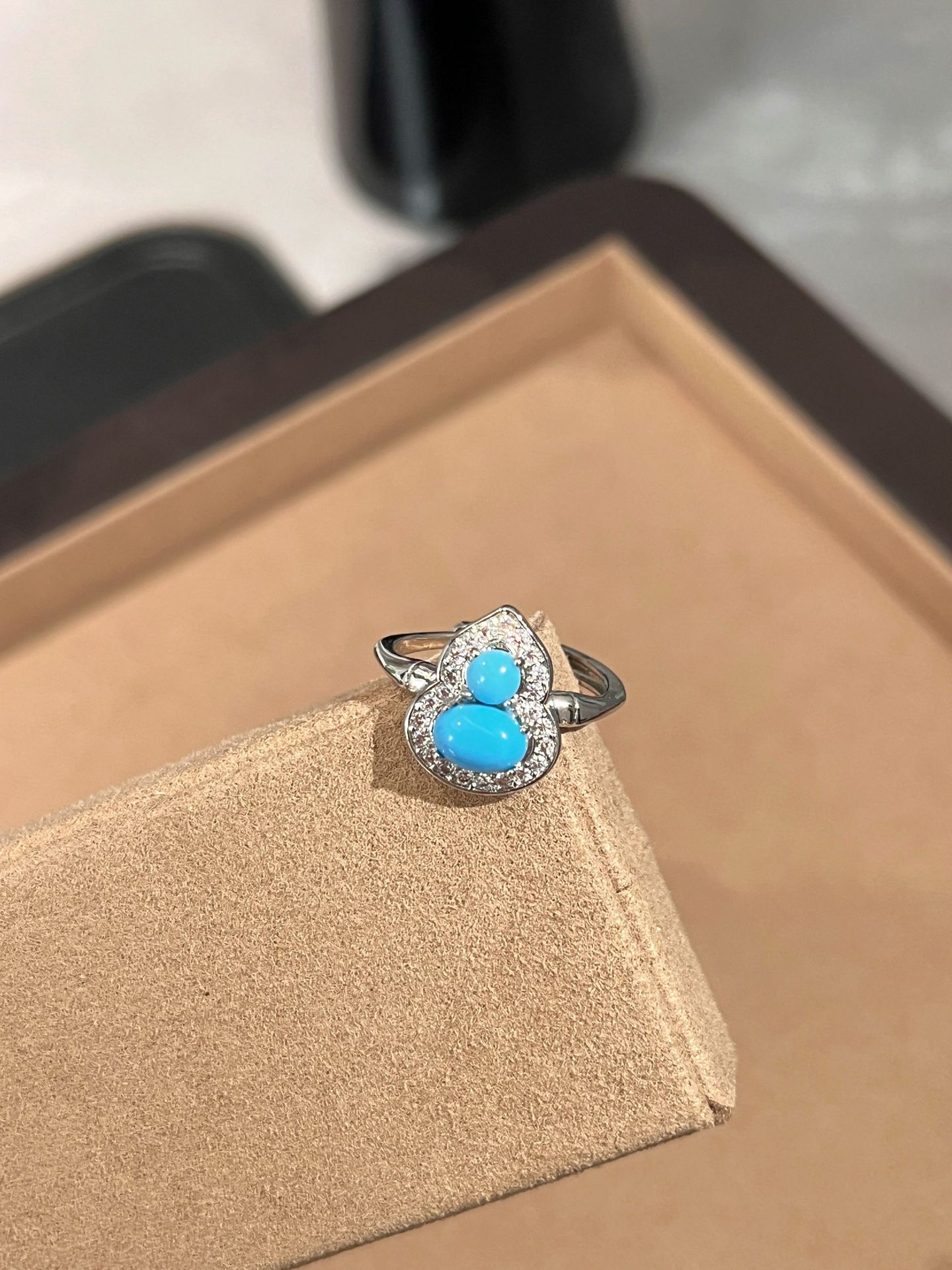 Ретро Полный Алмаз Имитация Бирюзы Тыква Ожерелье Серьги Белый Нишевый Дизайн Высококачественные Ювелирные Изделия Национального Стиля