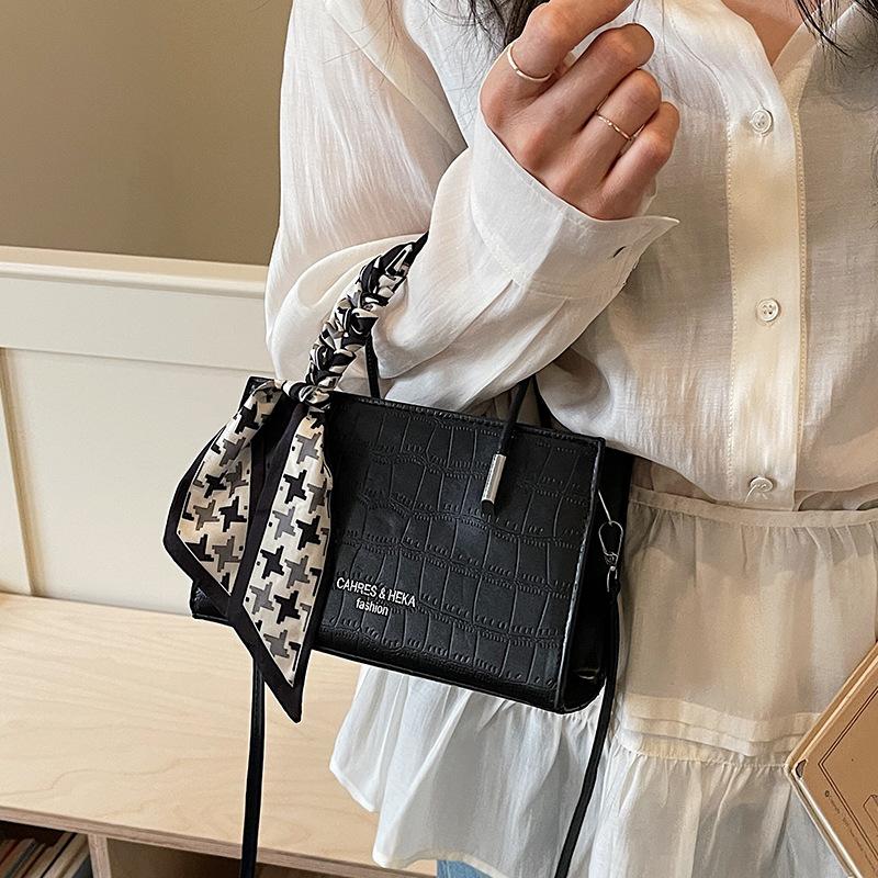 Borsa alla Moda Quadrata Piccola, Tracolla Singola, Elegante Piccola Borsa a Tracolla