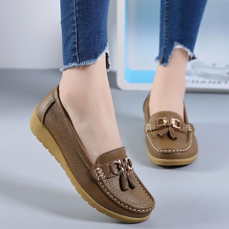 Autumn mother shoes single shoes women's flat bottom women's Doudou shoes genuine leather flat heel soft sole leather shoes large size women's shoes