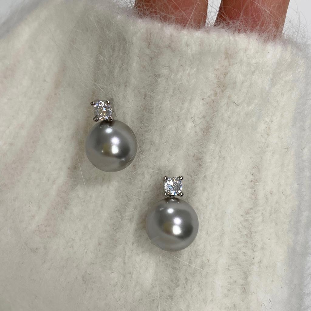 Inlaid Diamond Pearl Stud Earrings Women's Temperament Senior Sense Small Bulb Design Autumn Winter Everyday Ear Jewelry