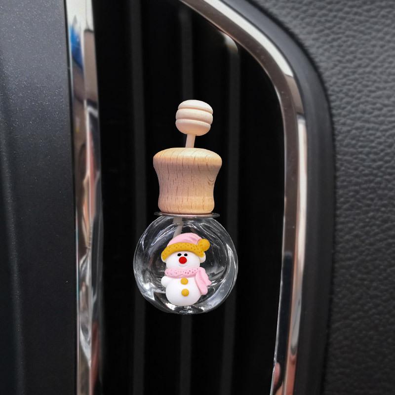 Creative Car Air Vent Perfume Clip - Christmas Ornament and Aromatherapy Bottle