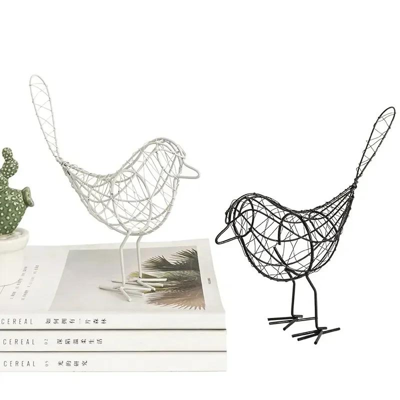 Home Decoration Creative Gift Souvenirs Room Decor Figurines Abstract Miniatures Vintage Animal Iron Bird