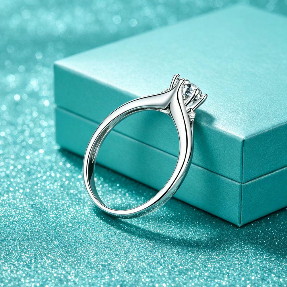 S925 Silver 1 Carat D Color Moissanite Six-Prong Engagement Ring for Women