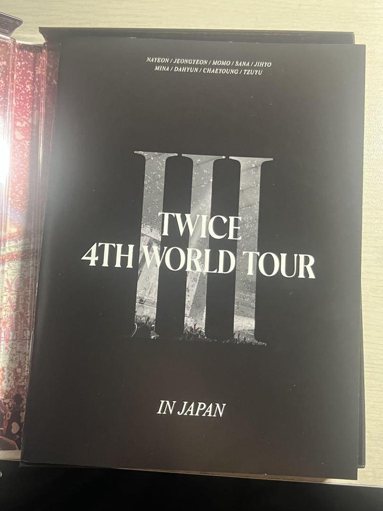 [USED] TWICE 4TH WORLD TOUR III IN JAPAN